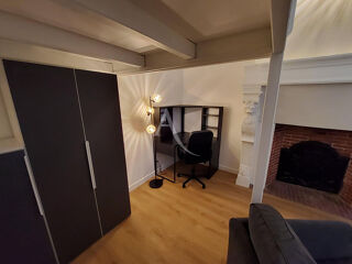 Appartement à louer 1 pièce 28 m²