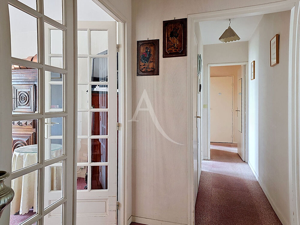 Mantes-la-Jolie Centre-ville Appartement 3 pièces de 67 m² avec balcon, ascenseur, box et cave ? Proche gare