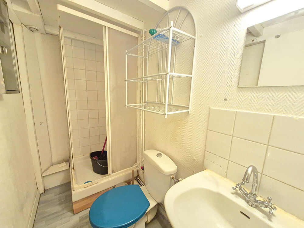 Vente Appartement LILLE République: studio avec mezzanine Lille