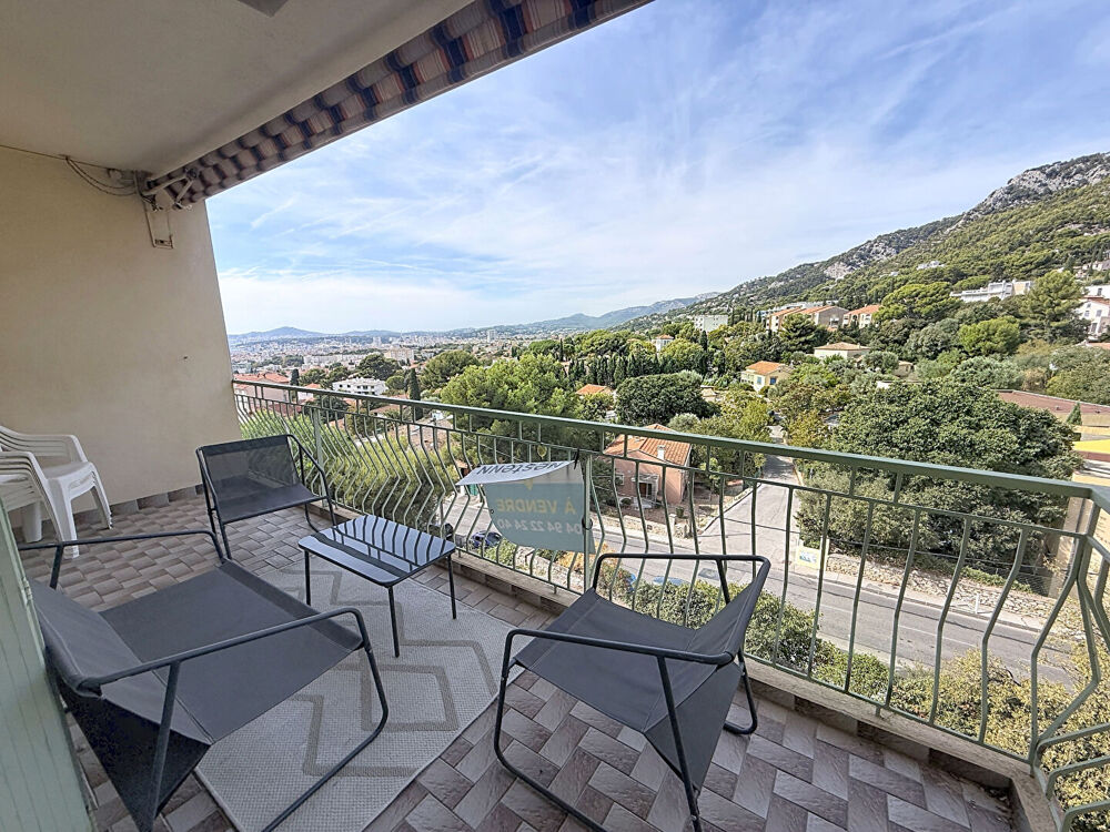 Vente Appartement Appartement Toulon de 5 pièces de 97m² Garage cave et parking collectif Toulon