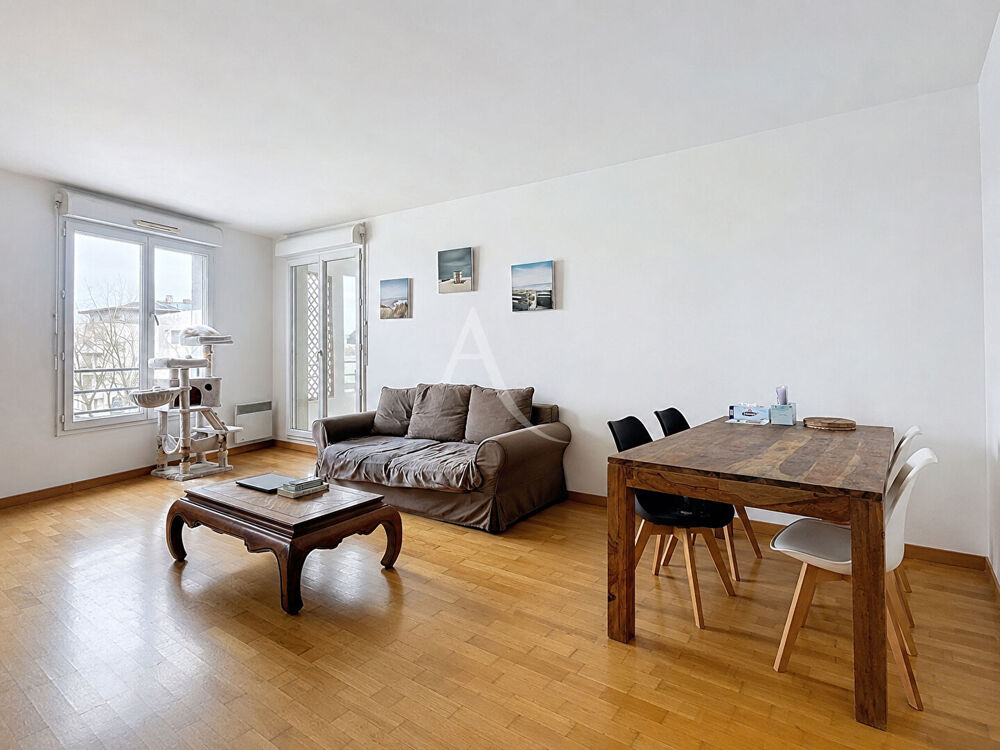 Appartement 3 pièces 69 m² · à Saint Germain en Laye · 69 m² · 320 000 €