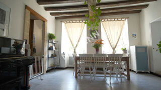  Maison à louer 6 pièces 156 m²