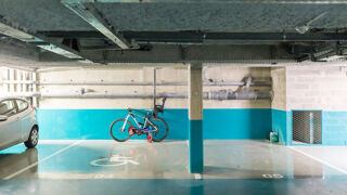  Parking / Garage � vendre 