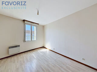  Appartement à louer 3 pièces 48 m²