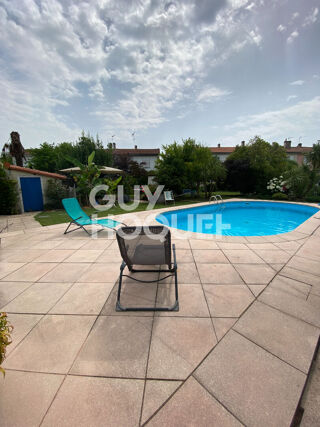  Maison � vendre 5 pi�ces 140 m�