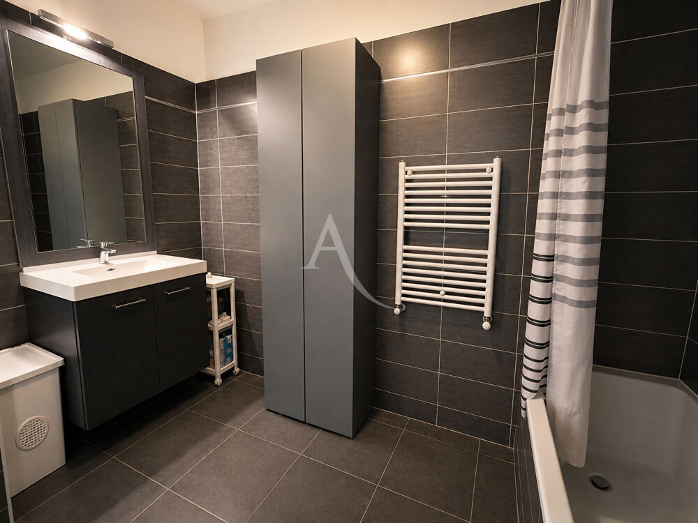 Vente Appartement APPARTEMENT 3 PIECES 66.80 M² Ivry sur seine