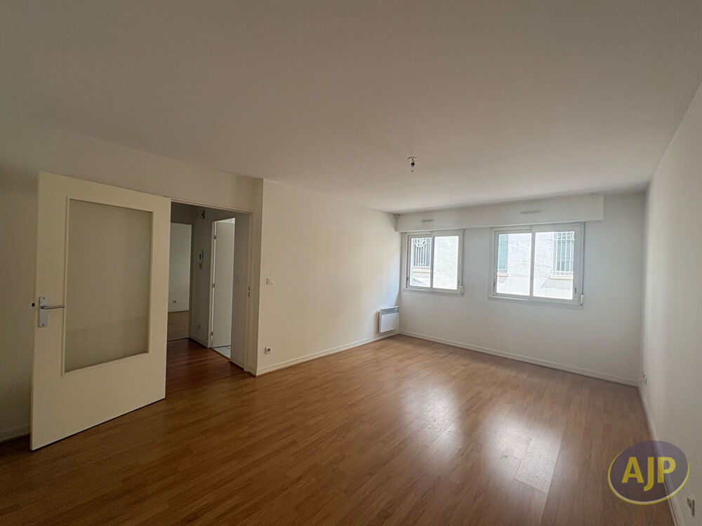 Location Appartement Appartement Nantes 2 pièce(s) 46.90 m2 avec place de stationnement Nantes