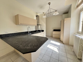  Appartement � vendre 5 pi�ces 152 m�