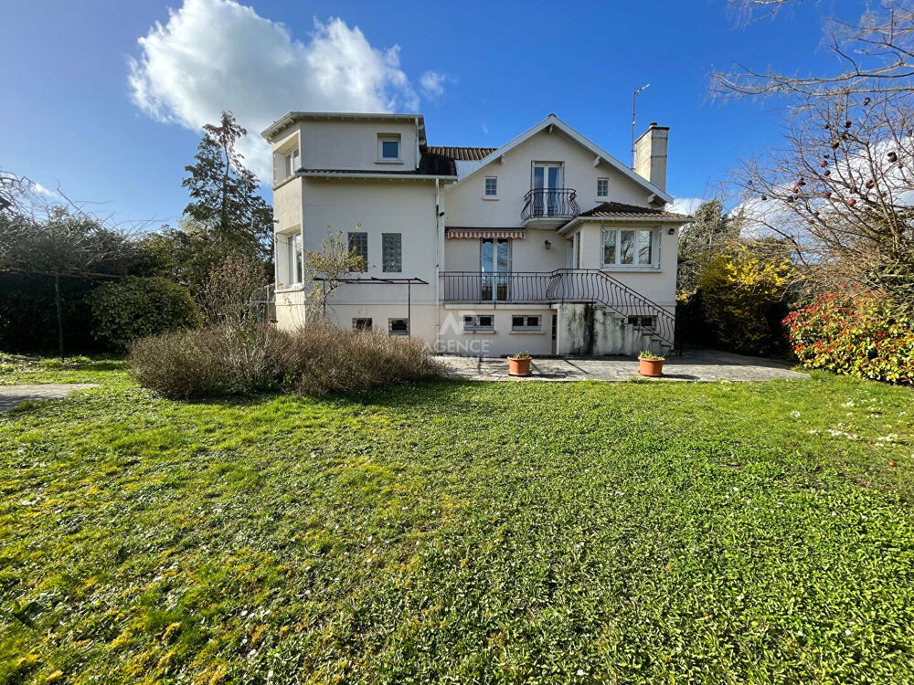 � vendre  Maison Saint-Germain-en-Laye (78100)