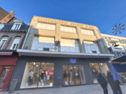 F&Eacute;CAMP IMMEUBLE COMMERCIAL &Agrave; FORT POTENTIEL EXCLUSIVIT&Eacute; LAFORET 349900 76400 Fecamp