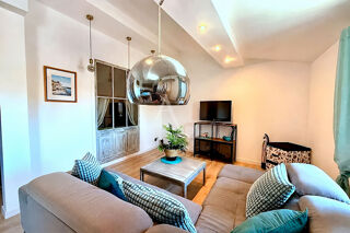  Appartement à louer 2 pièces 45 m²