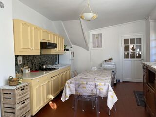  Immeuble  vendre 353 m