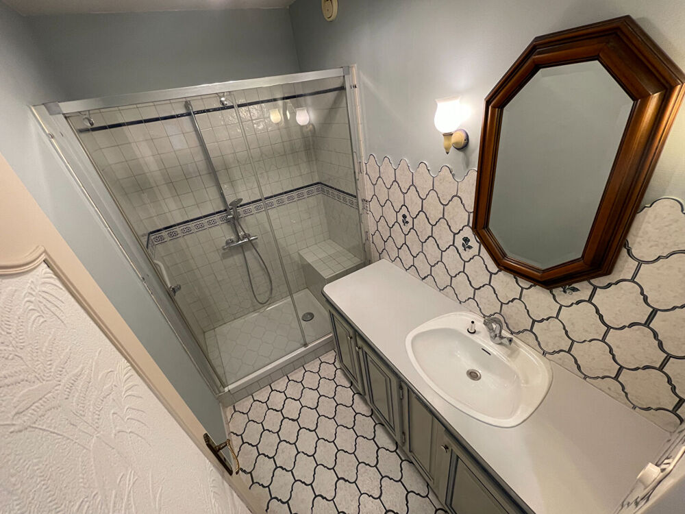 À LOUER - Appartement T4 de 67 m² avec balcons, cave et parking privatif - Les Milles