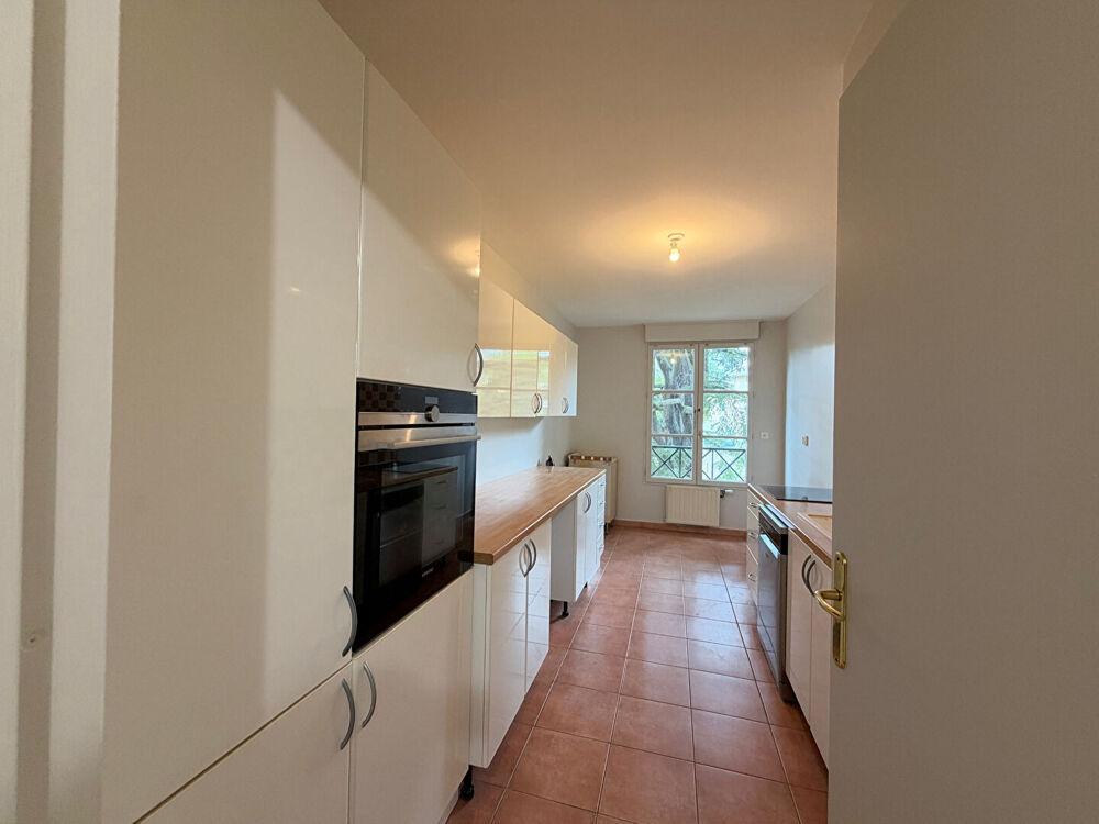 Location Appartement Appartement Ecully 4 pièce(s) 105.04 m2 Ecully