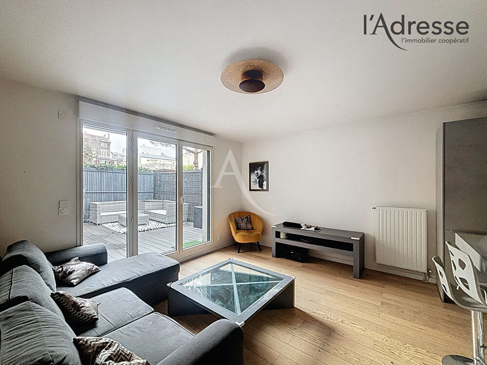 Vente Appartement Quartier république - Appartement 3 pièces 63m² avec terrasse de 22m² - Parking en sus Suresnes