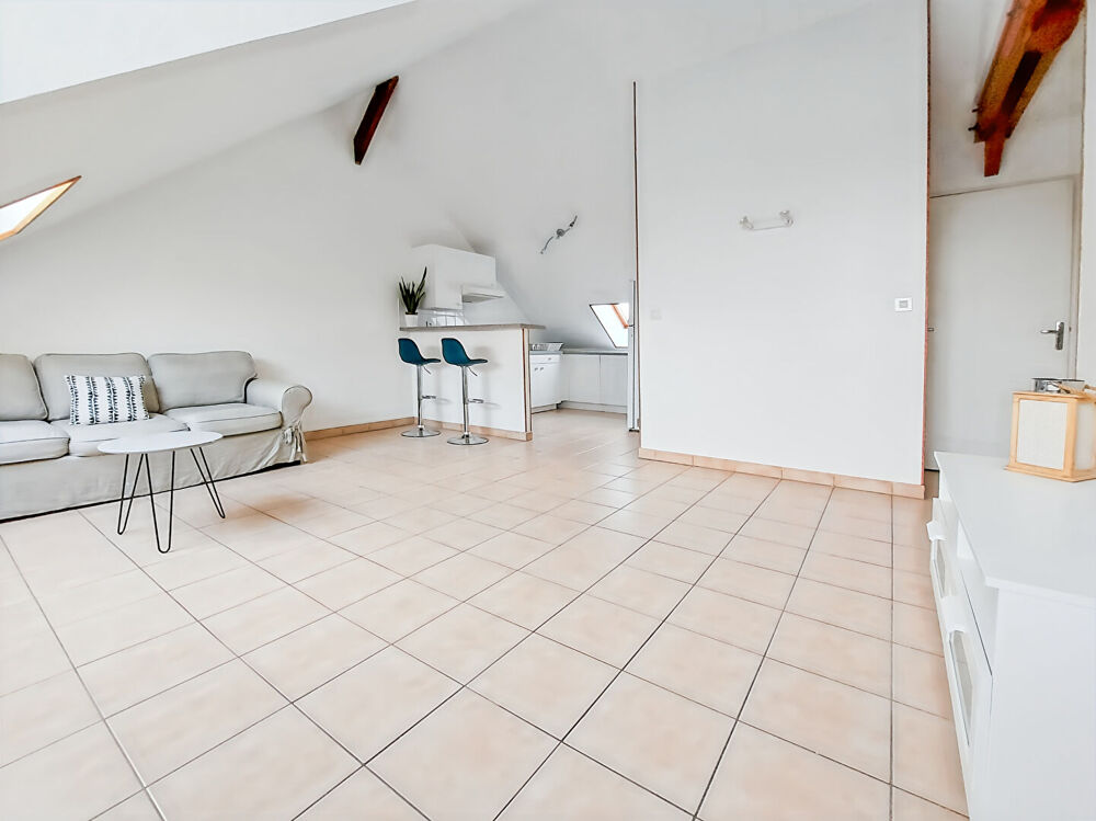 Location Appartement À LOUER - APPARTEMENT MEUBLÉ - MENNECY Mennecy