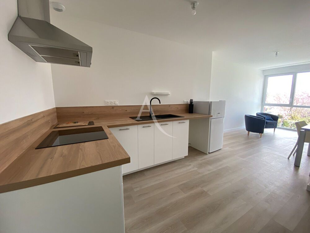 Location Appartement Appartement MEUBLE Chalonnes Sur Loire 2 pièce(s) 47.30 m2 Chalonnes sur loire