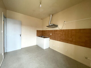  Appartement à louer 3 pièces 58 m² Lafrancaise