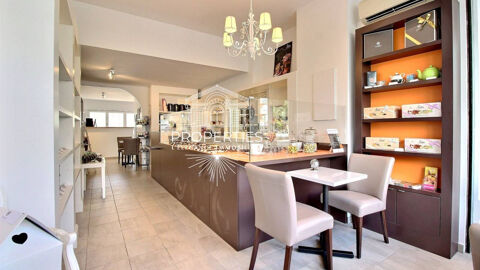 LE LAVANDOU  - FONDS DE COMMERCE - CHOCOLATERIE - SALON DE THE - EMPLACEMENT N°1 69000 83980 Le lavandou