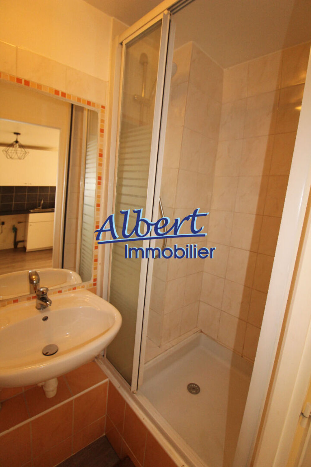 Location Appartement Appartement Ollioules 1 pièce(s) 29.49 m2 Ollioules