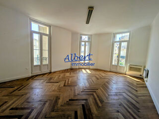   Bureaux Toulon 7 pièce(s) 160.50 m2 Toulon