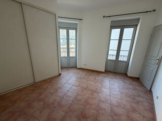  Appartement à louer 2 pièces 53 m²