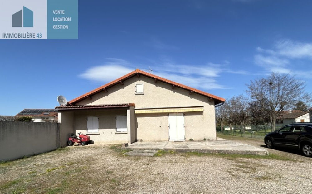 Vente Maison Maison familiale avec potentiel professionnel 295 m2 + terrain Sanssac l'Eglise Sanssac l eglise