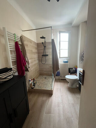  Appartement à louer 5 pièces 123 m²