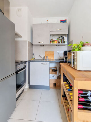  Appartement à louer 2 pièces 34 m²