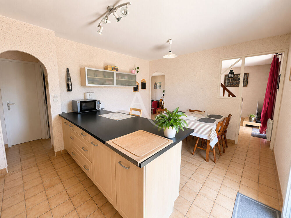 Vente Maison Maison Coueron 5 pièces + garage au calme Coueron