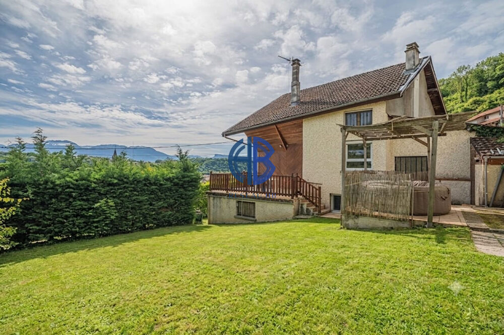 Maison 5 pièces 137 m² · à Renage · 137 m² · 263 000 €