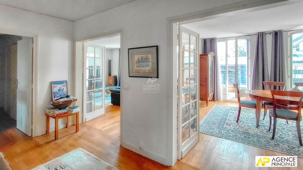 � vendre  Appartement Versailles (78000)