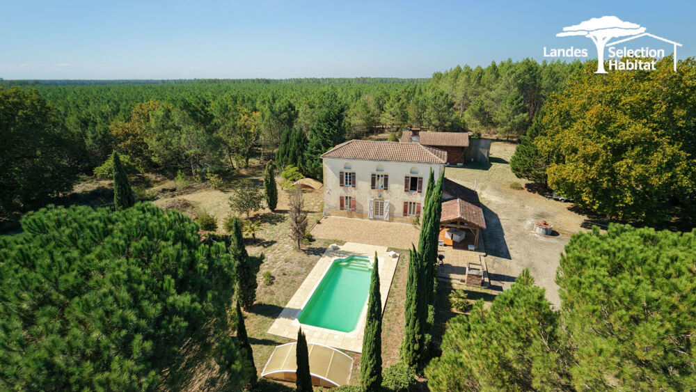 Maison de maître de 230 m² sur 1,3 hectare clos | Dépendances, piscine