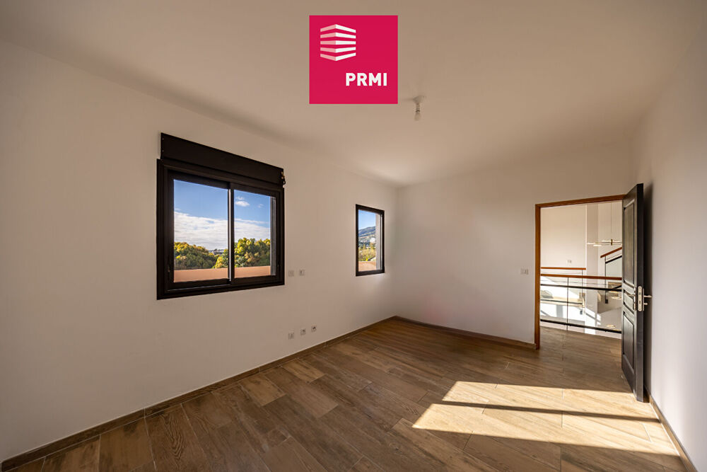 � vendre  Maison Saint-Denis (97400)