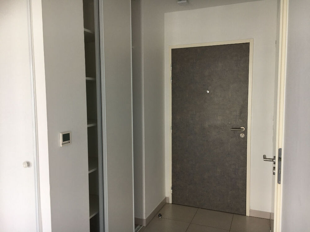 Location Appartement Nantes - Gare Sud,  Allée de la Bouscarle de Cetti Appartement 1 pièce 31 m² Nantes