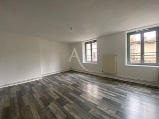  Immeuble � vendre 322 m�