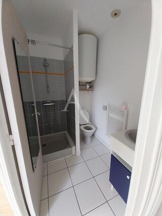  Appartement à louer 1 pièce 18 m²