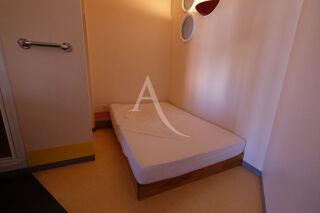  Appartement à louer 1 pièce 27 m²