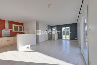  Maison à louer 4 pièces 83 m²