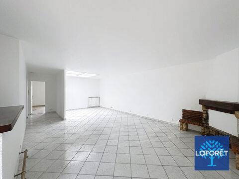   A LOUER - Appartement Cerny 5 pi�ce(s)  140.34 m� Appartement - 5 pi�ce(s) - 140 m�