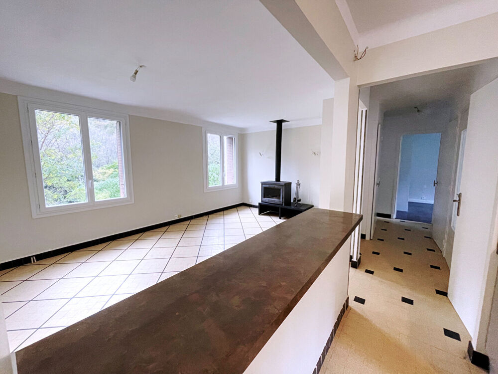 Vente Maison Maison Laviolle 9 pièce(s) 140 m2 Laviolle