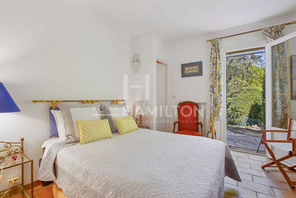 à vendre  Maison Le Rouret (06650)