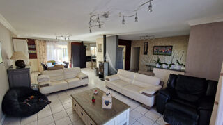  Maison  vendre 7 pices 180 m