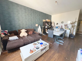  Immeuble à vendre 7 pièces 195 m² Montmorillon