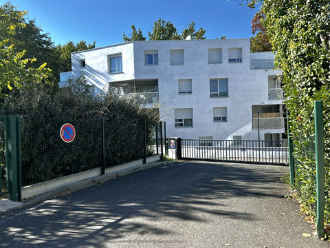  Parking / Garage � louer 12 m�