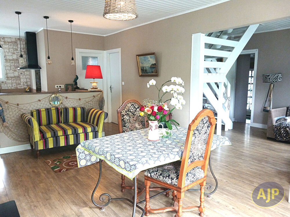Maison Andernos Les Bains côté Bassin 5 pièces