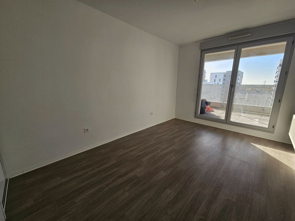 Location Appartement Appartement 3 pièces à louer à Évry Courcouronnes - Réf 16860 Evry courcouronnes