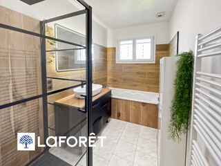  Maison � vendre 8 pi�ces 137 m�