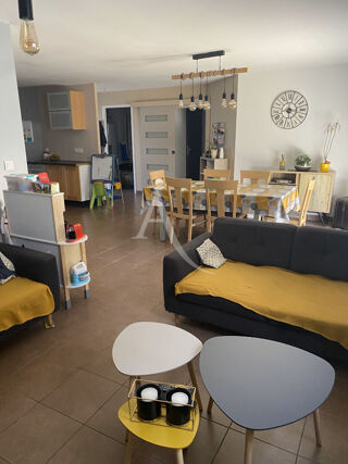  Maison  vendre 6 pices 116 m