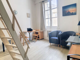  Appartement à louer 1 pièce 22 m²